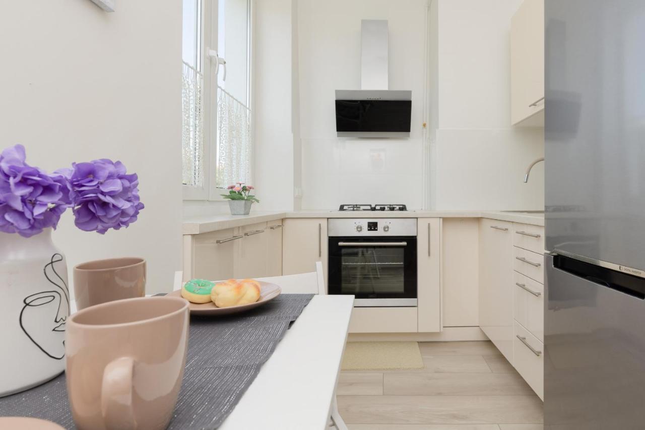 Raclawicka Cozy Studio Apartment By Noclegi Renters Warszawa Eksteriør bilde